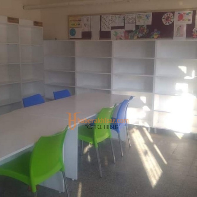 Akhisar’da Kütüphanesiz Okul Kalmayacak
