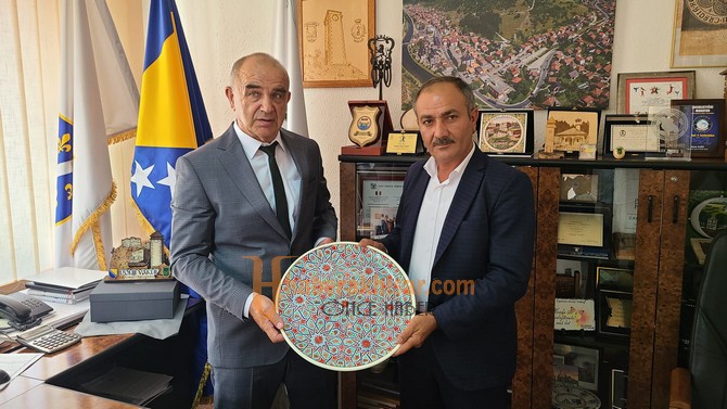 Akhisar Belediyesi Ayvaz Dede Şenlikleri’nin Konuğu Oldu
