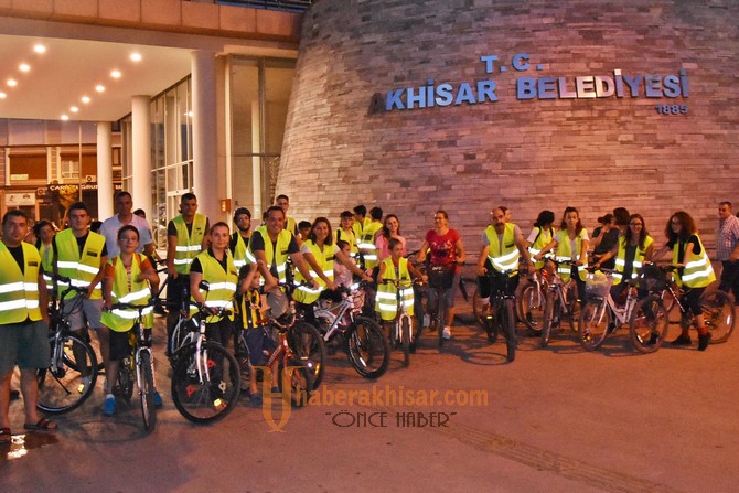 Akhisar Belediyesi bisiklet turları başladı