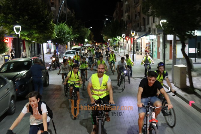 Akhisar Belediyesi bisiklet turları başladı