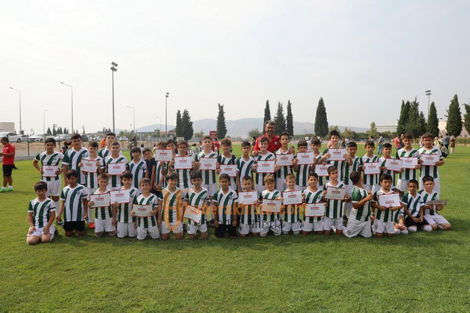 Akhisar Belediyesi’nin Yaz Spor Okullarından 1500 Genç Faydalandı