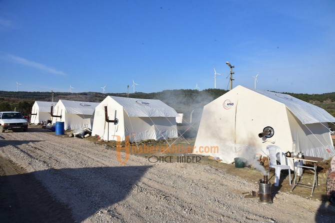 Tütenli’de Deprem Çadırlarının Altyapı İhtiyacı Karşılandı