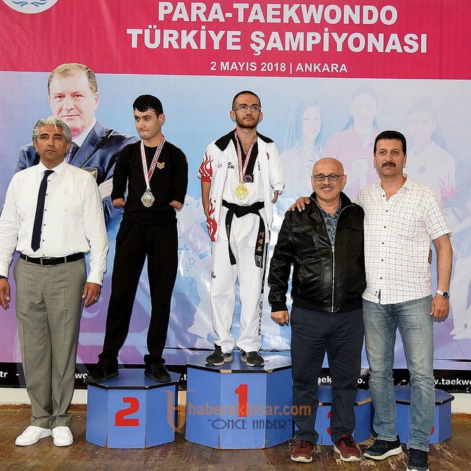 Akhisarlı Para-Taekwondocusu Eray, Türkiye birincisi oldu