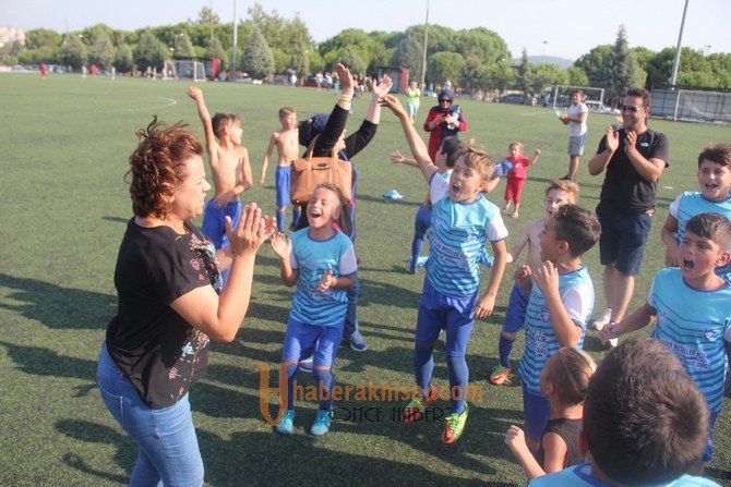 Hüseyin Sultan Miniklere Futbol turnuvası sona erdi