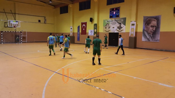 Futsal turnuvasında 24 maç geride kaldı