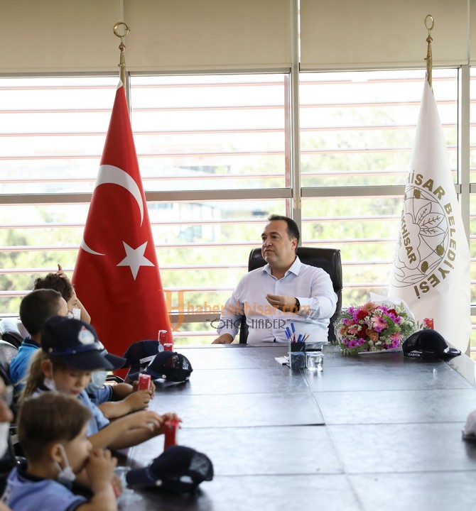 Başkan Besim Dutlulu, Zabıta Haftasını Kutladı