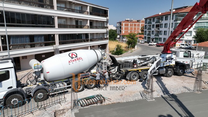 Akhisar Belediyesi Beton Santrali İle Hem Ek Gelir Hem De Hızlı Hizmet Sunuyor