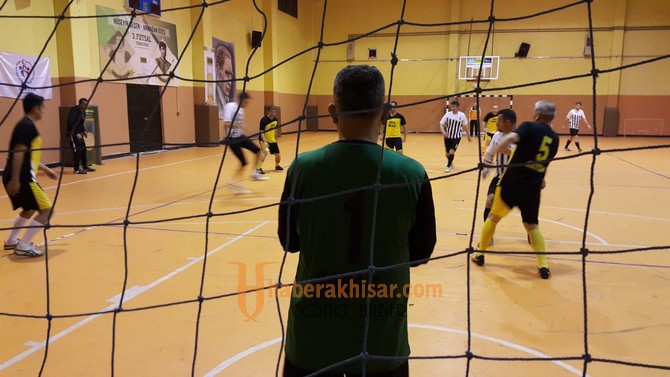 Futsal turnuvasında 3’üncü hafta sona eriyor