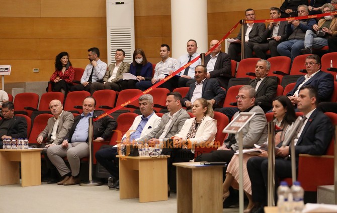 Akhisar Belediyesi Nisan Ayı Olağan Meclis Toplantısı Yapıldı