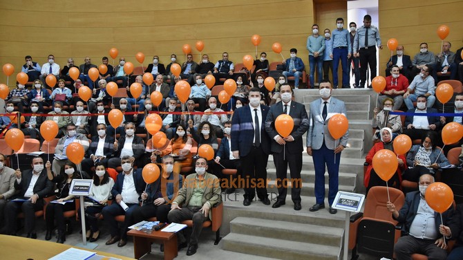 Akhisar Belediyesi Meclisinde Lösemeli Çocuklara dikkat çekildi