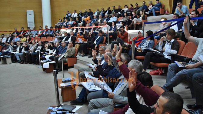 Akhisar Belediyesi Meclisinde Lösemeli Çocuklara dikkat çekildi