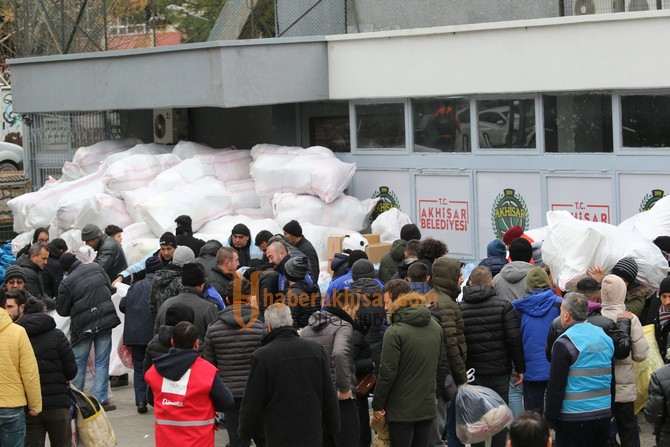 Akhisar Zeytin OSBden Deprem Bölgesine 1 Milyon TL Bağış