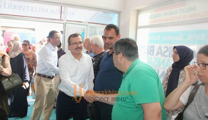AK Parti Manisa Milletvekili Uğur Aydemir, Manisa’da 2 seçim bürosu açtı