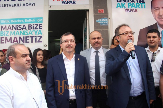 AK Parti Manisa Milletvekili Uğur Aydemir, Manisa’da 2 seçim bürosu açtı