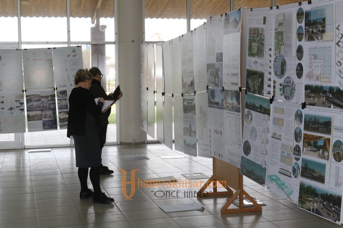 Akhisar kent meydanı için 64 proje yarışacak