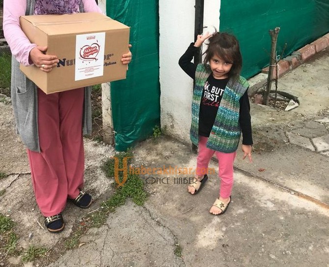 Akhisar’da ilk! Çölyak hastalarına özel ramazan paketi