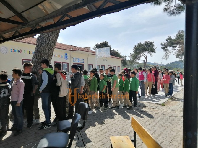 Asrın Felaketine Akhisar’daki Okullarımızdan Rekor Destek