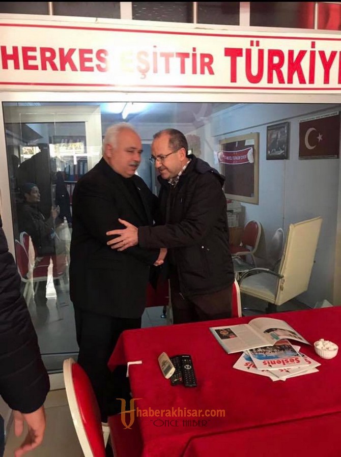 Ali Velestin MHP İlçe Teşkilatını Ziyaret Etti