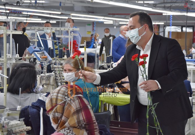 Başkan Dutlulu, Fabrikalardaki Emekçi Kadınların Gününü Kutladı