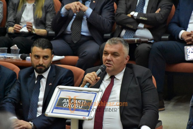 Akhisar Belediyesi yeni dönem ilk meclisi yapıldı