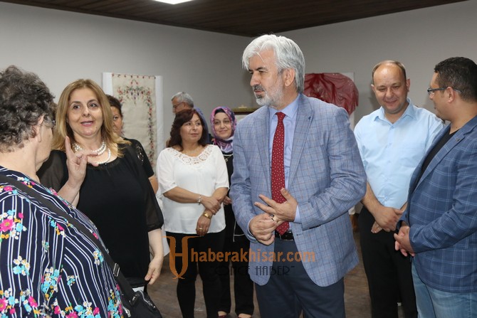 Tarihi Dombaycıoğlu Han’ında Çağlak Festivali sergisi açıldı