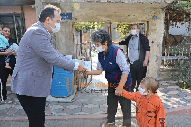 Akhisar Belediyesi’nin ‘Süt Kuzusu’ Projesi Başladı