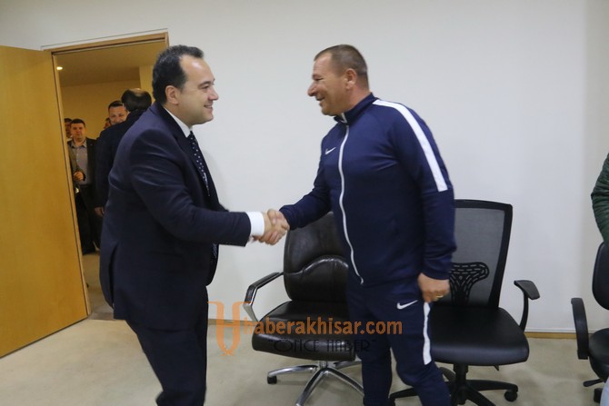 Belediye Başkanı Besim Dutlulu, Yıldırımspor Kulübünü konuk etti