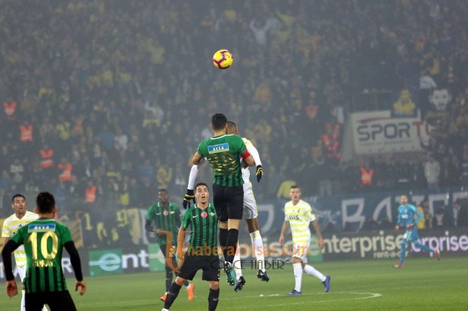 Akhisarspor; 3 - Fenerbahçe; 0