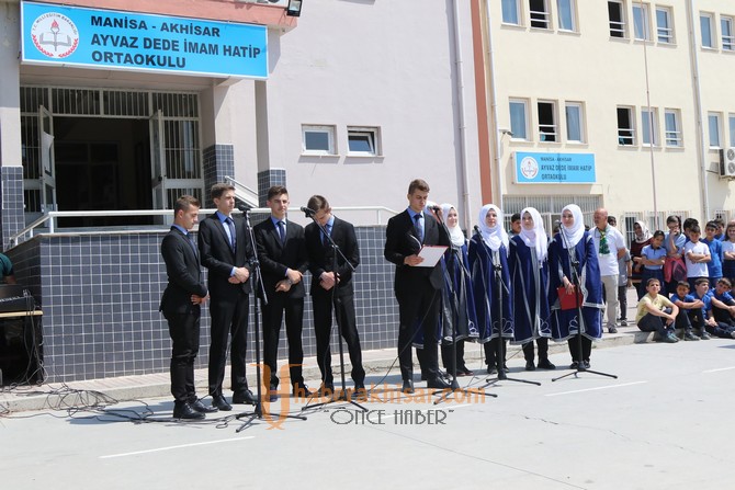 Akhisarlı ve Bosnalı öğrenciler Çağlak Festivali’nde buluştu