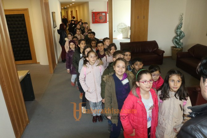 Akhisar Ticaret Odası İlkokulu 3.sınıf öğrencileri şehrini keşfetti