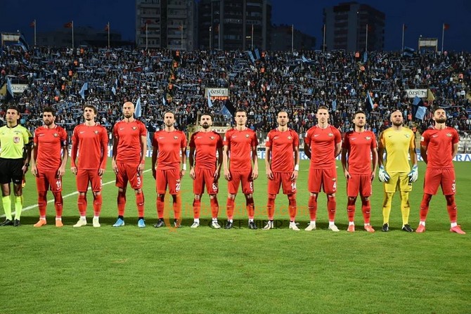Adana Demirspor; 2 – Akhisarspor; 3