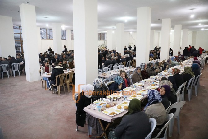 Akhisar Belediyesi İftar Sofrası Dağdere’de Kuruldu