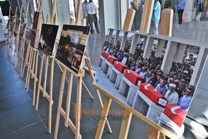 15 Temmuz konulu fotoğraf sergisi açıldı