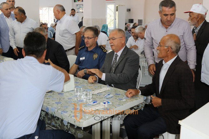 Alevi Kültür ve Cemevi Akhisar Şubesi’nde aşure buluşması
