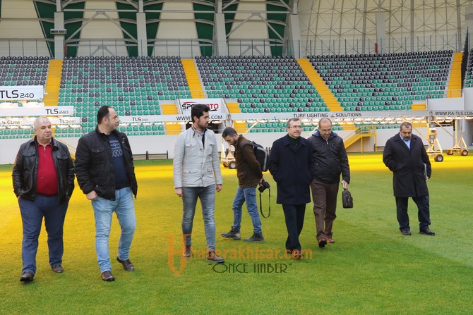 Spor Toto Akhisar Belediye Stadyumu basın mensuplarına tanıtıldı