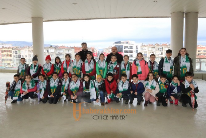 Akhisar Ticaret Odası İlkokulu 4.sınıf öğrencileri şehrini keşfetti