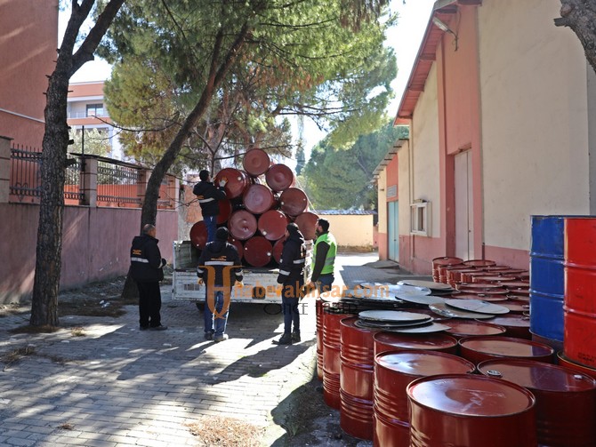 Çöp Varilleri Sobaya Dönüştürülerek Deprem Bölgesine Gönderilecek