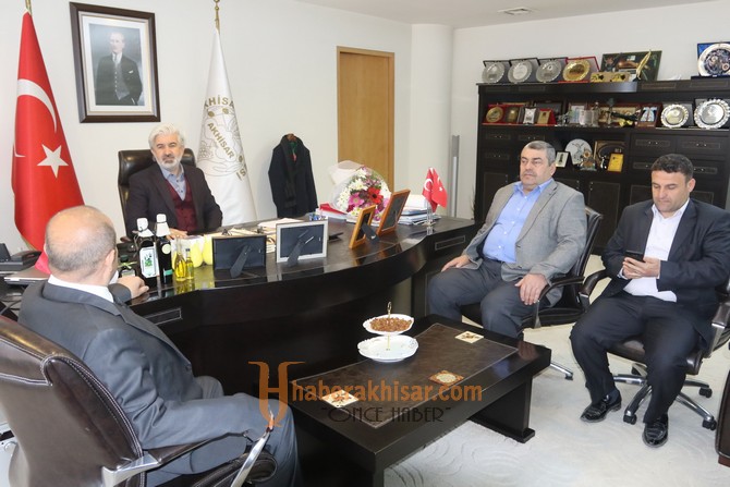 Bitlisliler Derneğinden, Belediye Başkanı Salih Hızlı’ya teşekkür ziyareti
