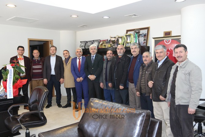 Akhisarlı Erzurumlular Derneğinden, Belediye Başkanına ziyaret
