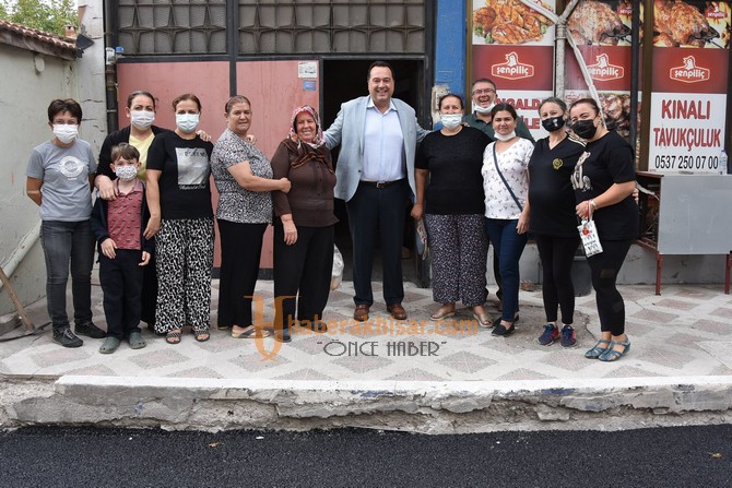 Akhisar Belediyesi Asfalt Çalışmaları Dört Koldan Devam Ediyor