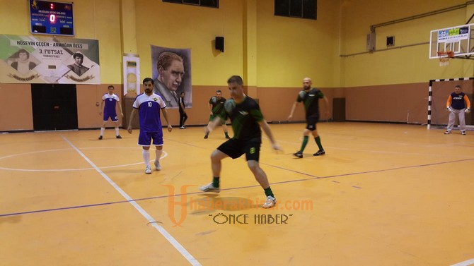 Futsal turnuvasında final grubu ilk maçları yapıldı