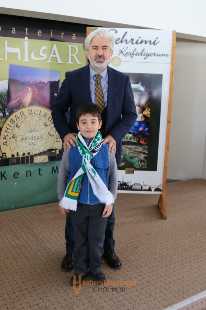 Akhisar Pehlivanoğlu İlkokulu öğrencileri şehrini keşfetti