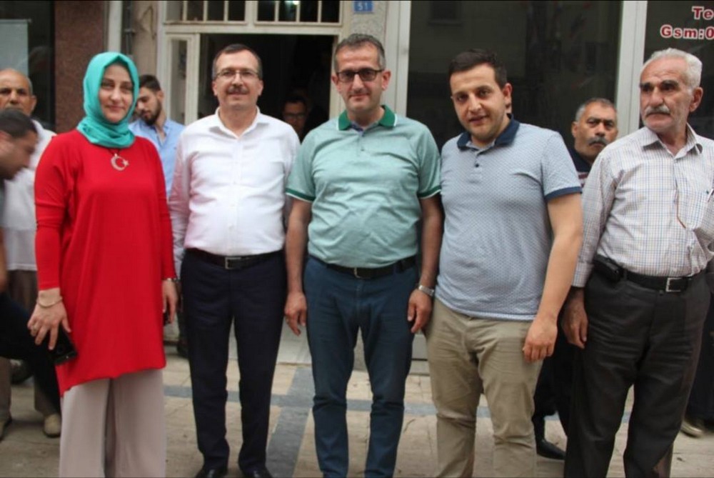Milletvekili Uğur Aydemir, Ahmet ve Salihli İlçelerini Ziyaret Etti