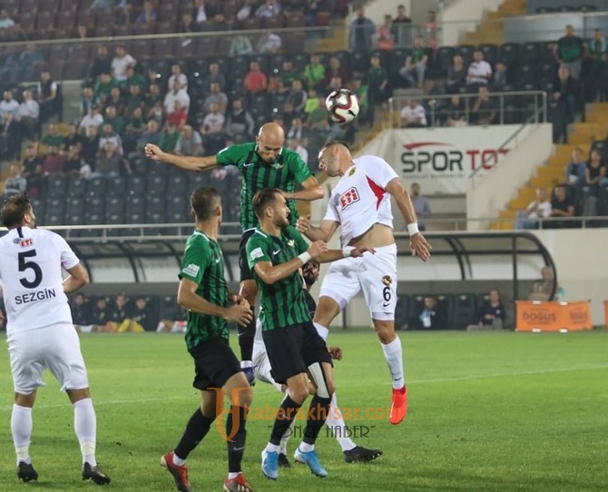 Akhisarspor; 2 - Eskişehirspor; 1