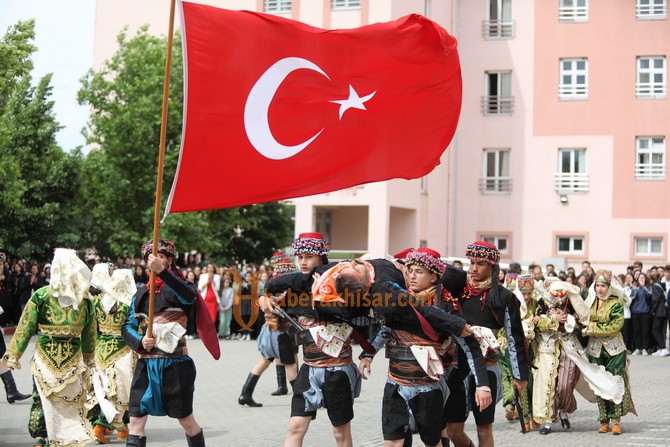 Atatürk’ü Anma ve Gençlik Spor Bayramının 103.Yılı Kutlandı