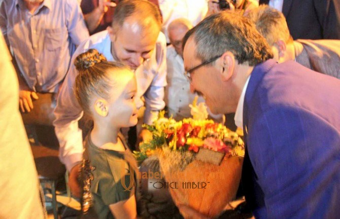AK Parti Manisa Milletvekili Uğur Aydemir, Turgutlu ilçesini ziyaret etti