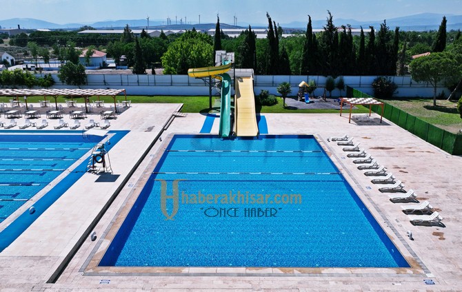 Akhisar Belediyesi Olimpik Yüzme Havuzu Ve Spor Kompleksi Kapılarını Açıyor