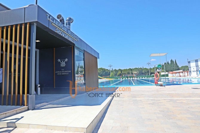 Akhisar Belediyesi Olimpik Yüzme Havuzu Ve Spor Kompleksi Kapılarını Açıyor