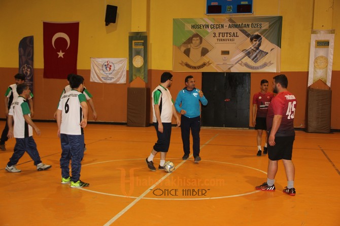Hüseyin Çeçen ve Armağan Özeş Futsal Turnuvasında ikinci hafta