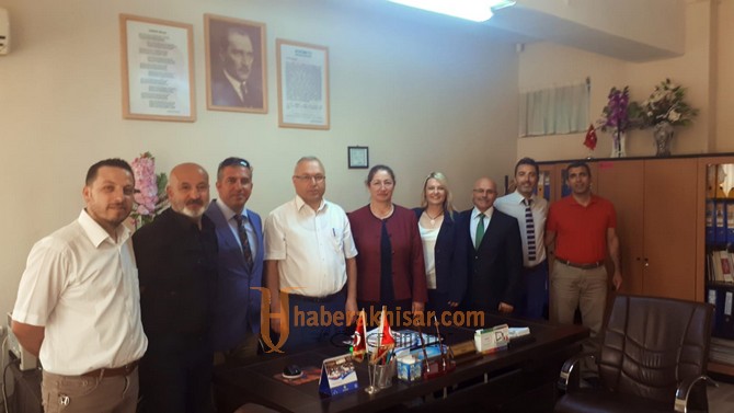 Başkan Hacer Akyüz Manisa ve Akhisar'da Ziyaretlerde Bulundu